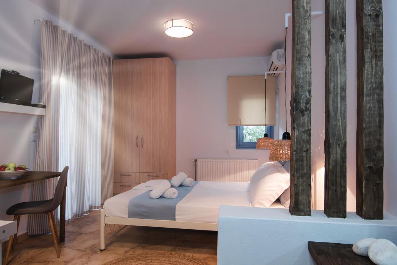 סקירוס Kallisti Studios & Apartments מראה חיצוני תמונה