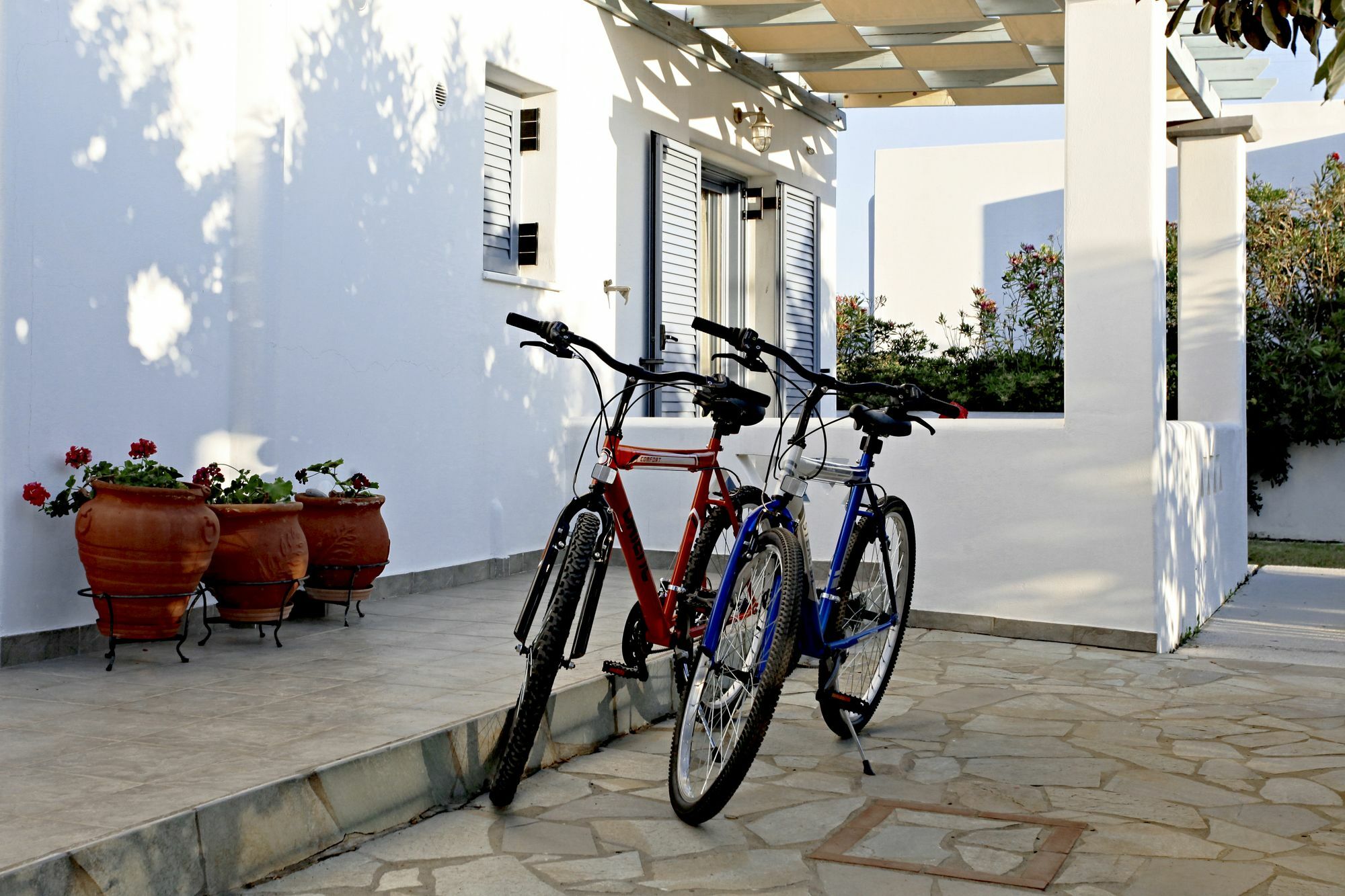 סקירוס Kallisti Studios & Apartments מראה חיצוני תמונה